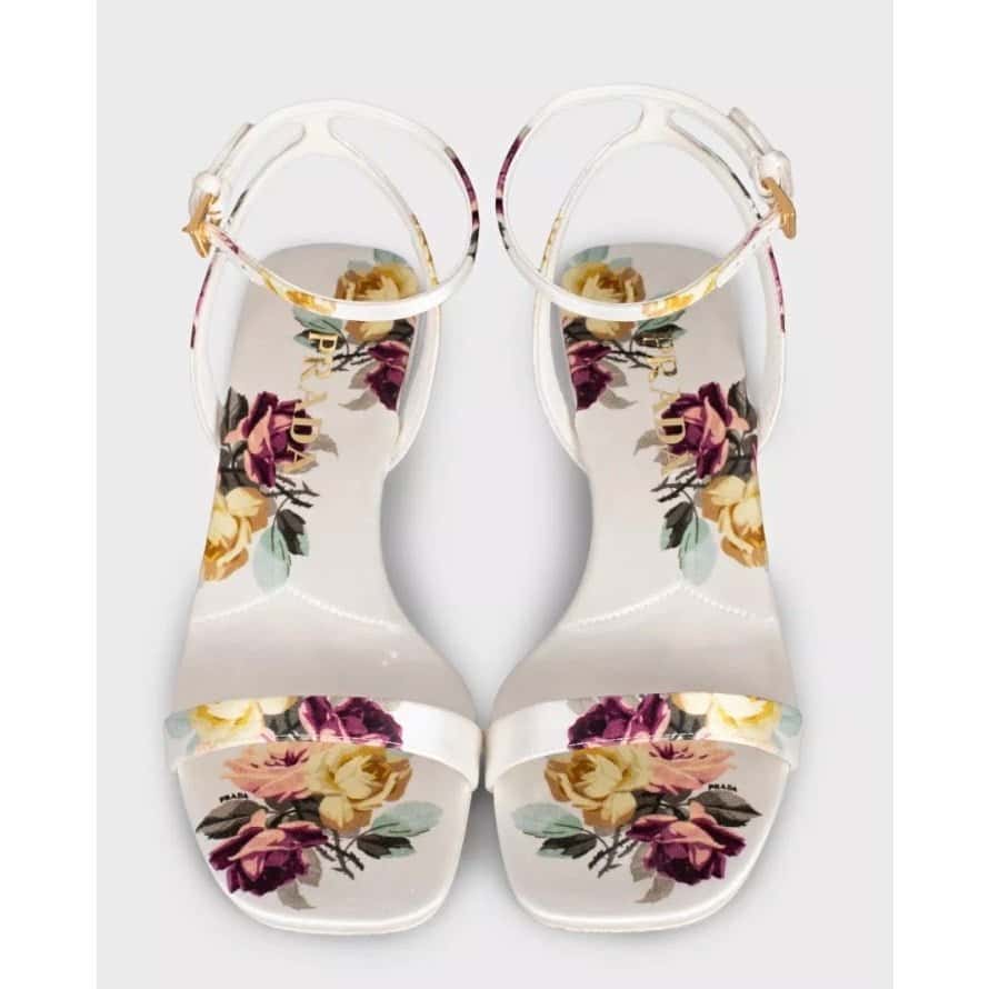 Prada Prada White Floral Print Textile Sandals sz.36 pre-owned White Good condition - Back View