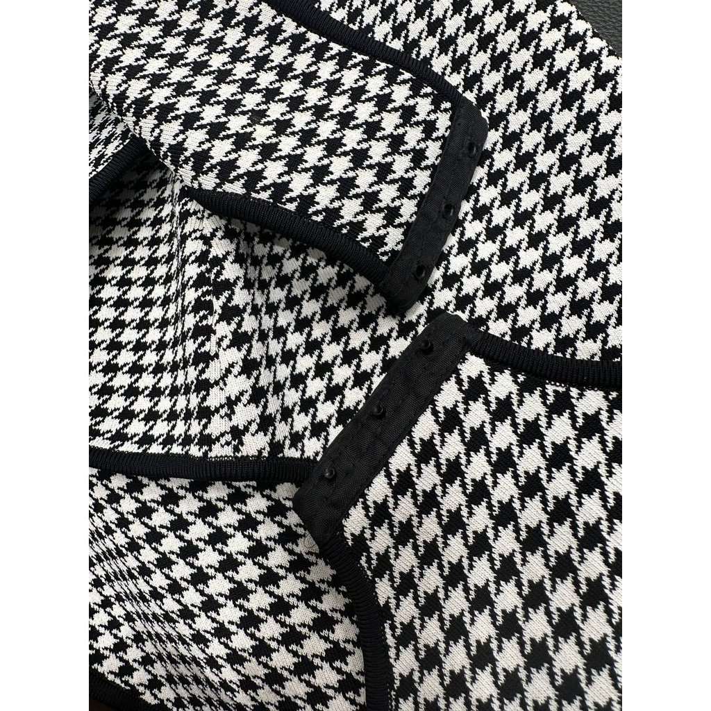 Christian Dior Elegant Christian Dior Houndstooth Bodysuit - Size M Pre-owned Black Good condition - Model View
