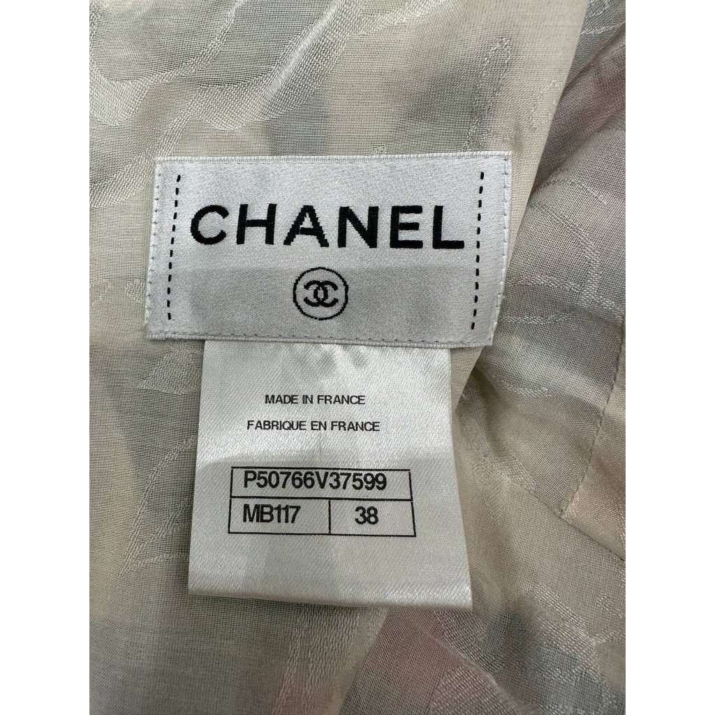 Chanel CHANEL 2015 Cruise Paris-Dubai Floral Maxi Dress Sz.38 Pre-owned Yellow Silk Good condition - Model View