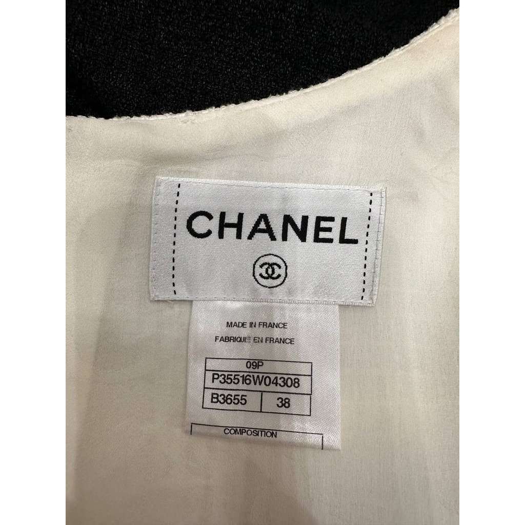 Chanel CHANEL S/S 2009 Black & White Tweed Bow Dress sz.38 Pre-owned Black Tweed Good condition - Inside View