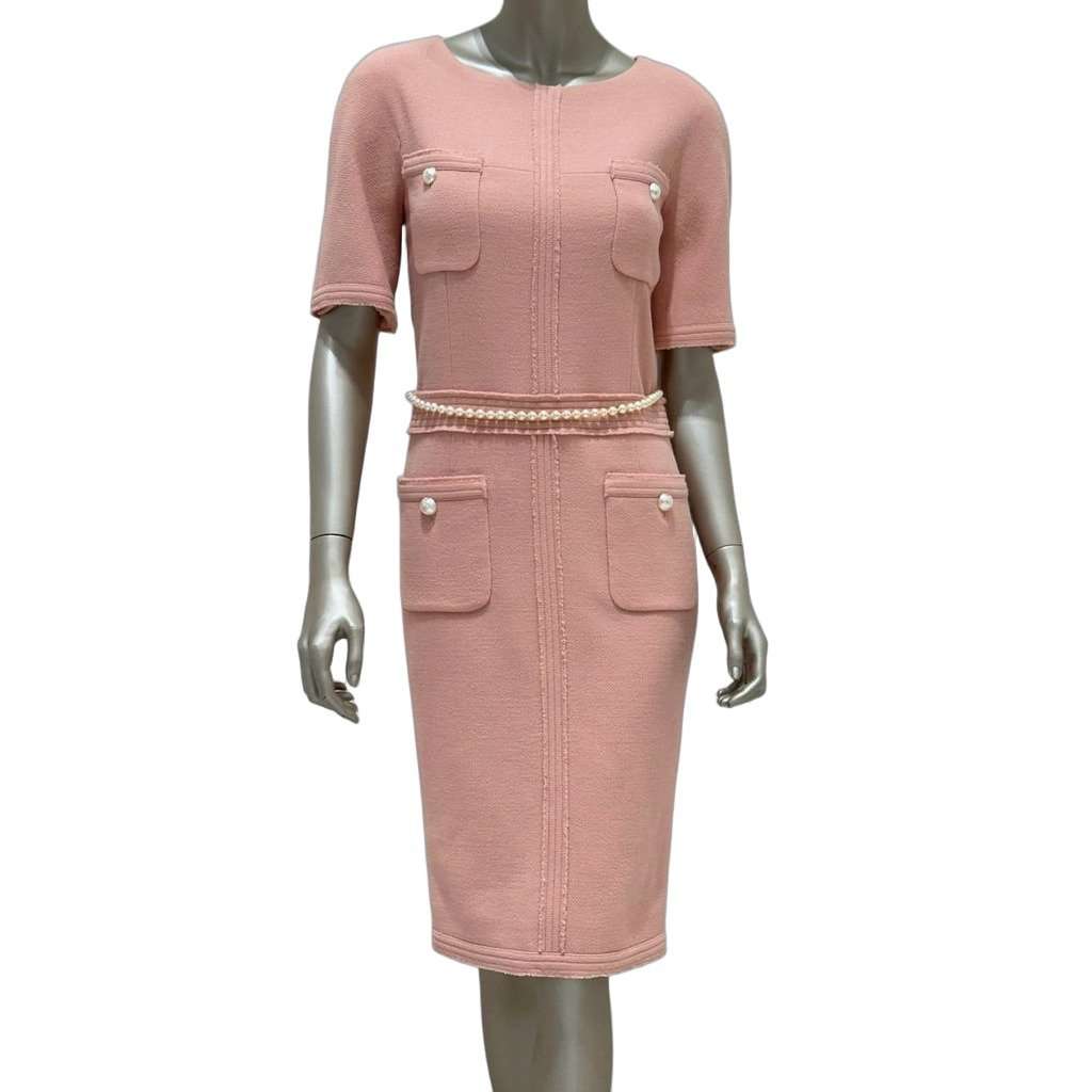 Chanel Chanel Pink Wool Dress - Runway 2012 Collection sz.38 pre-owned Pink Wool Good condition - Front View
