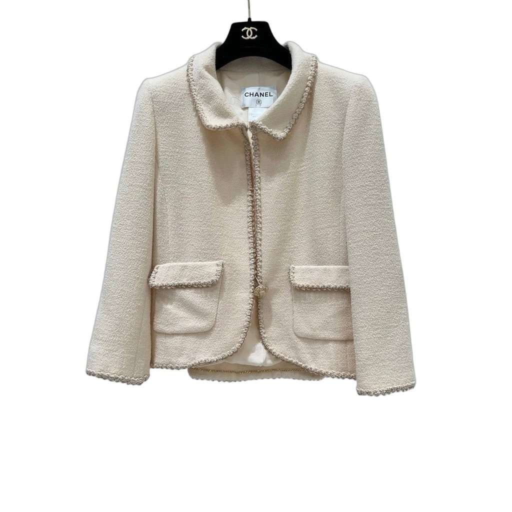 Chanel Chanel Paris Venise 2010 Resort Tweed Jacket  Sz.38/40 Pre-owned Red Tweed Good condition - Front View
