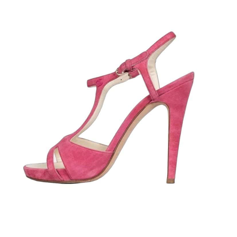 Chanel Chanel Pink Suede High Heel Sandals - Size 39 Pre-owned Pink Suede Good condition - Front View