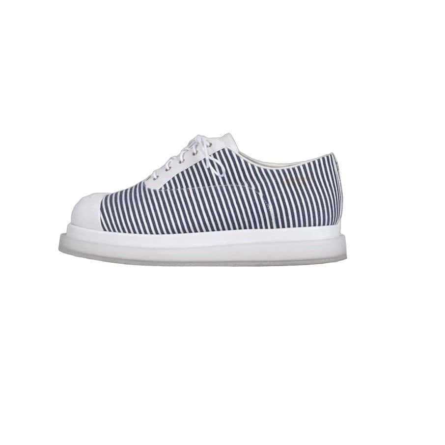 Chanel Chanel White Striped Leather & Textile Sneakers - Size 38 Pre-owned White Leather Good condition - Front View