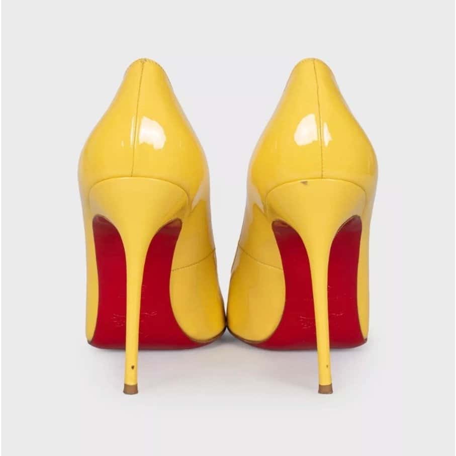 Christian Louboutin Christian Louboutin Yellow Patent Leather Pumps Sz.39.5 Pre-owned Yellow Leather Good condition - Box View