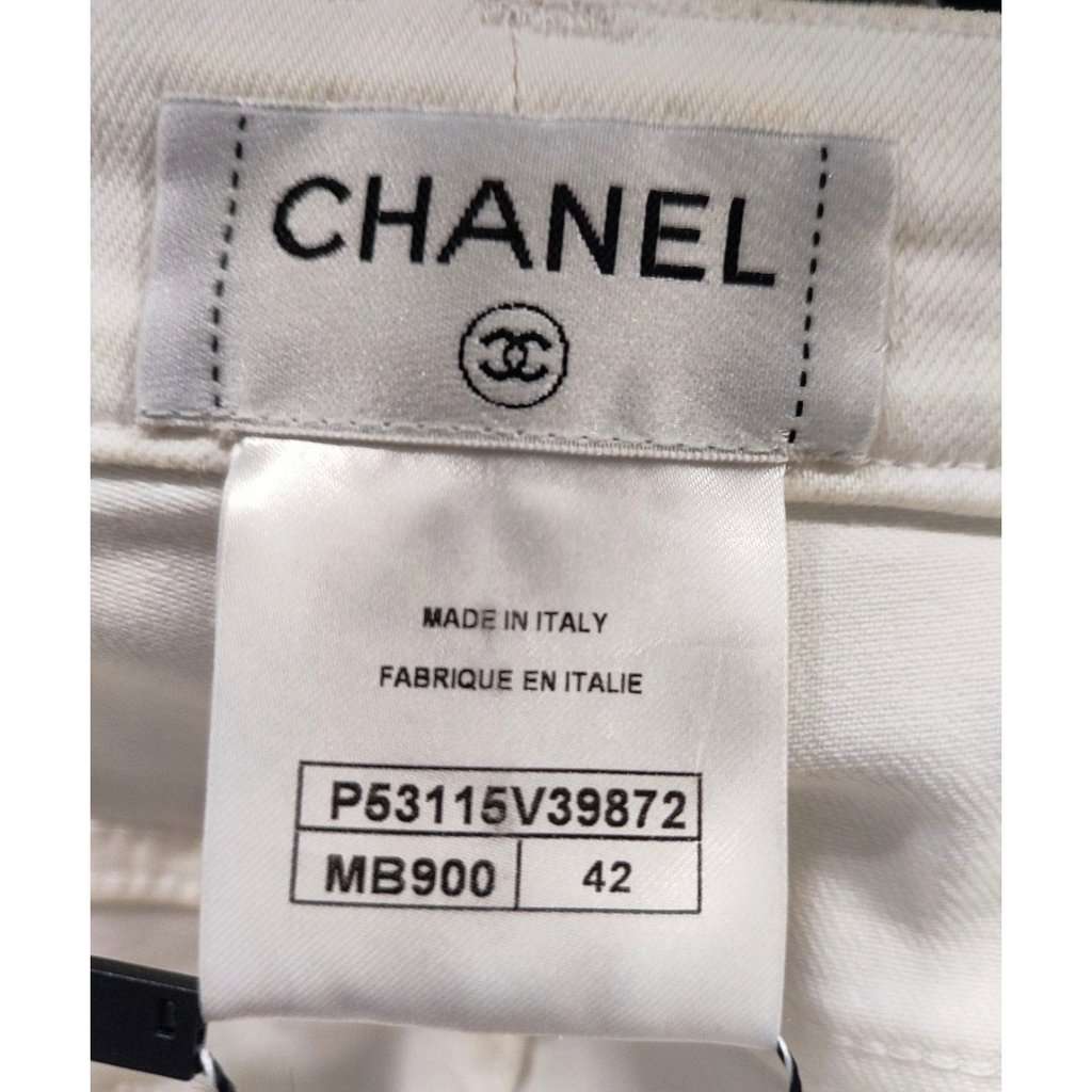 Chanel Chanel White Straight-Leg Jeans with Crystal Accents sz.42 Pre-owned White Cotton Good condition - Box View
