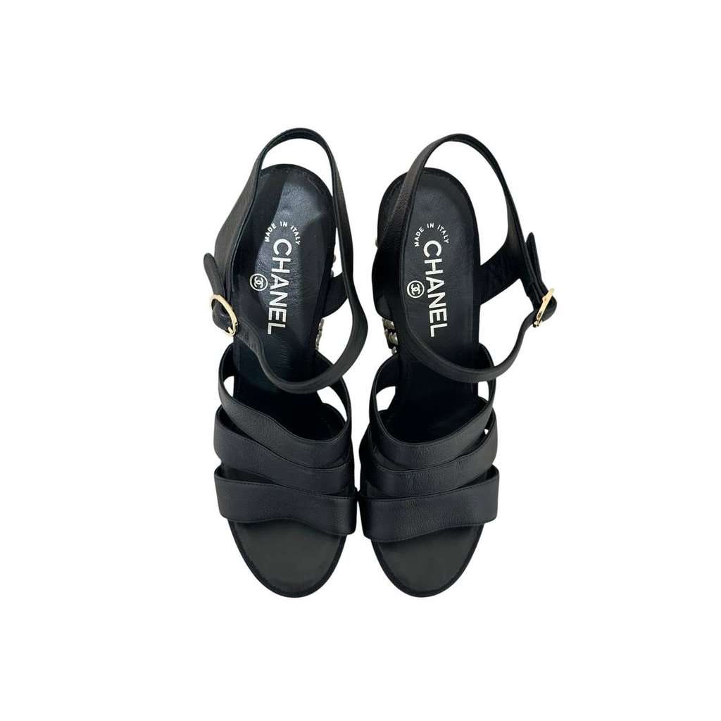 Chanel Chanel 2019 Black CC Logo Faux Pearl Platform Sandals Sz.38.5 Pre-owned Black Leather Good condition - Model View