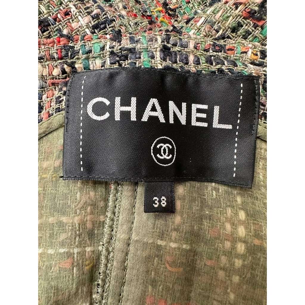 Chanel Chanel 2017 Timeless Tweed Jumpsuit  FR 38 Pre-owned Black Tweed Good condition - Model View