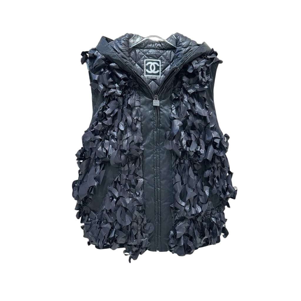 Chanel Chanel Navy Quilted  Decorative Appliqué Vest Sz.38 Pre-owned Navy Good condition - Front View