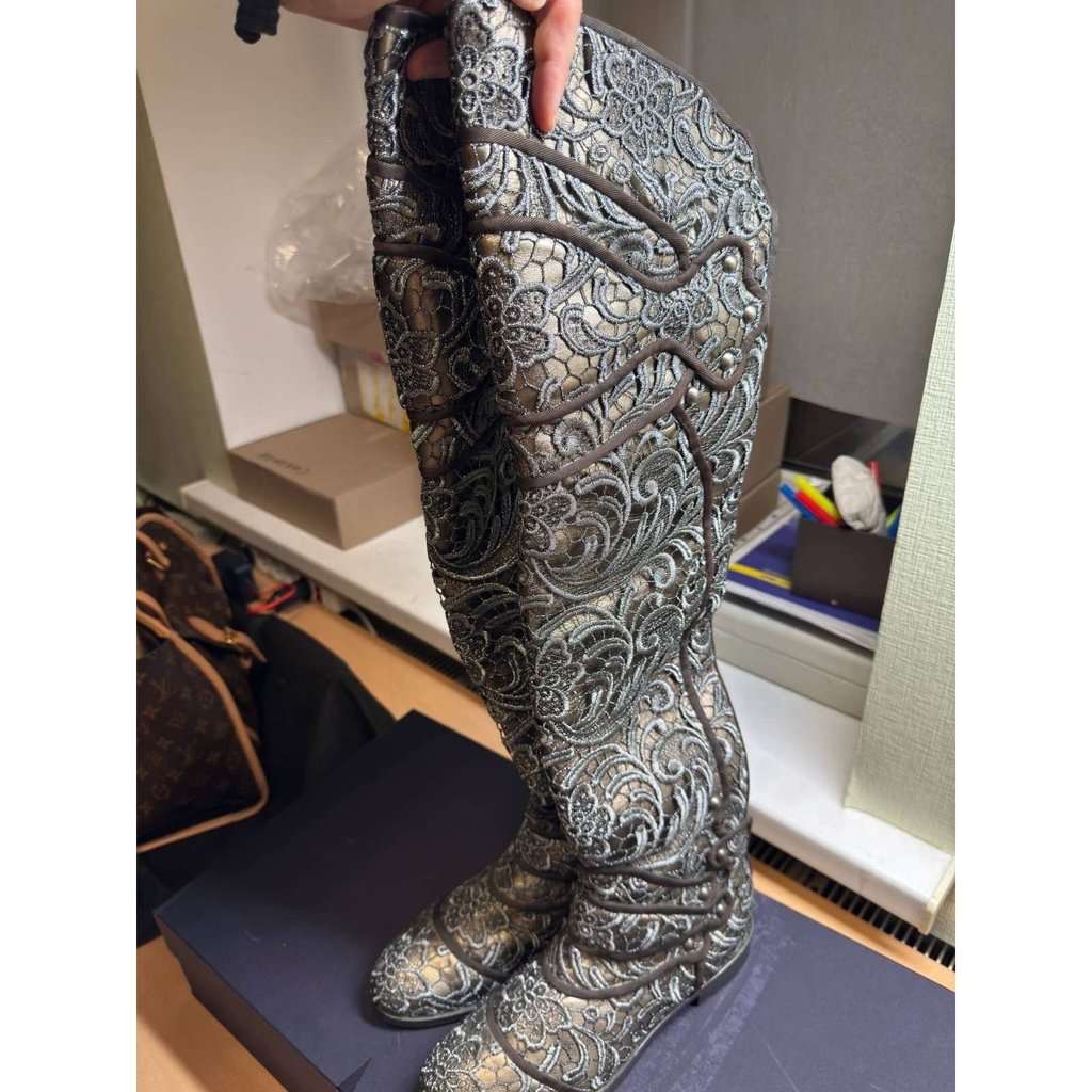 Dolce & Gabbana Dolce & Gabbana Gray Lace-Embellished Leather Over-the-Knee Boots Sz.39 Pre-owned Grey Lace Good condition - Back View