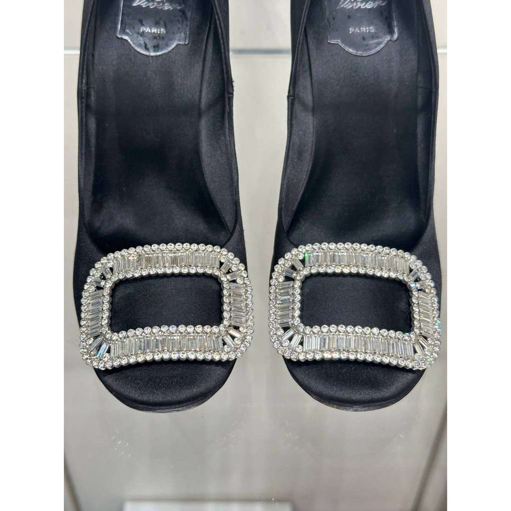 Roger Vivier Roger Vivier Black Satin Crystal Buckle Heels Sz.39 pre-owned Black Satin Good - Inside View