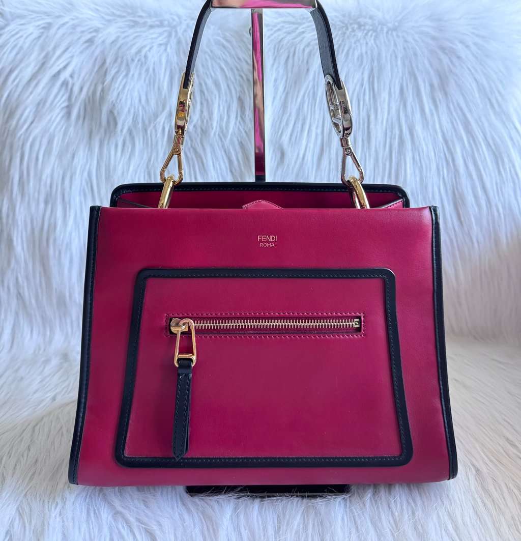 Fendi Runaway Small Two-way bag Gold Leather Never worn - Back View