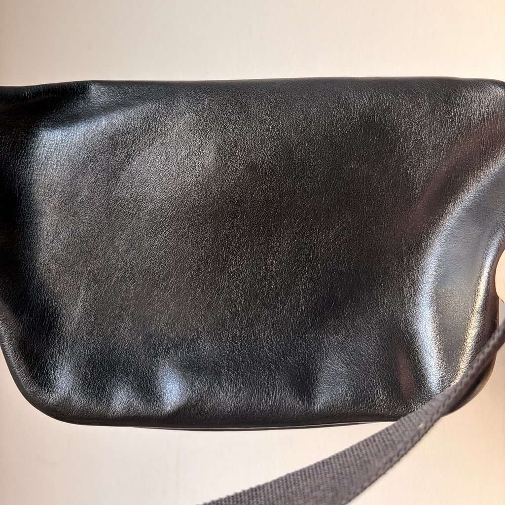 Balenciaga Belt bag Black Very good condition - Back View