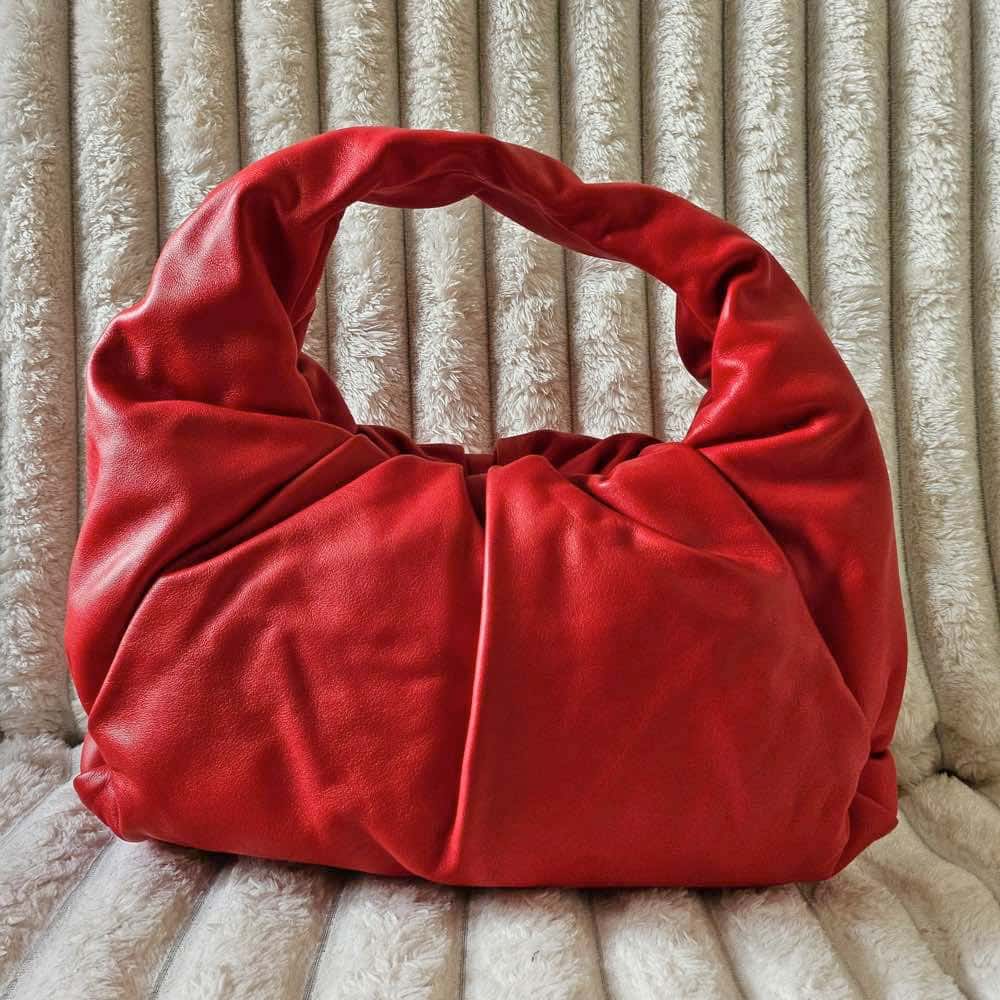 Bottega Veneta Shoulder Pouch Red Leather Good - Back View