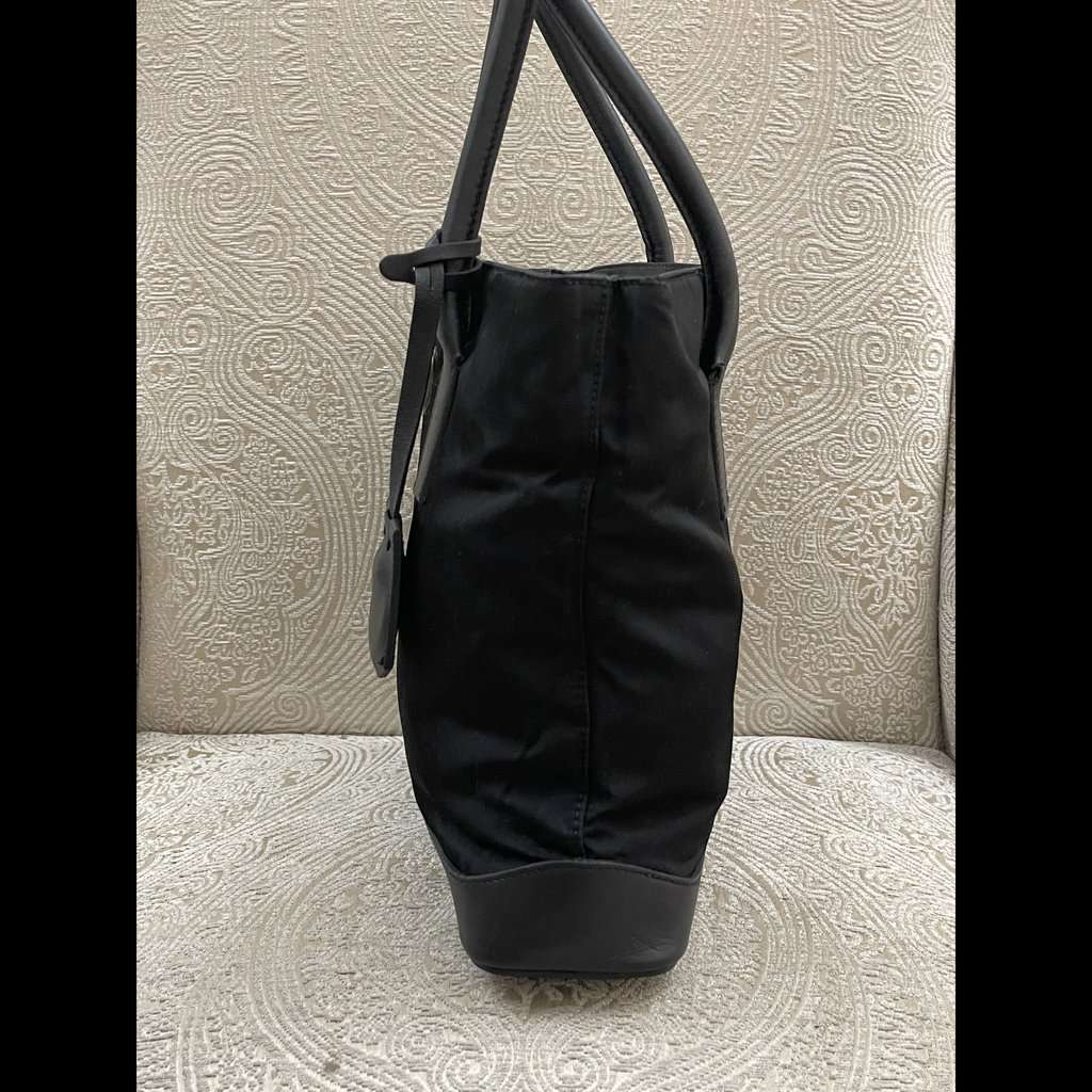 Prada Tessuto Nylon Tote Bag Black Very good - Model View