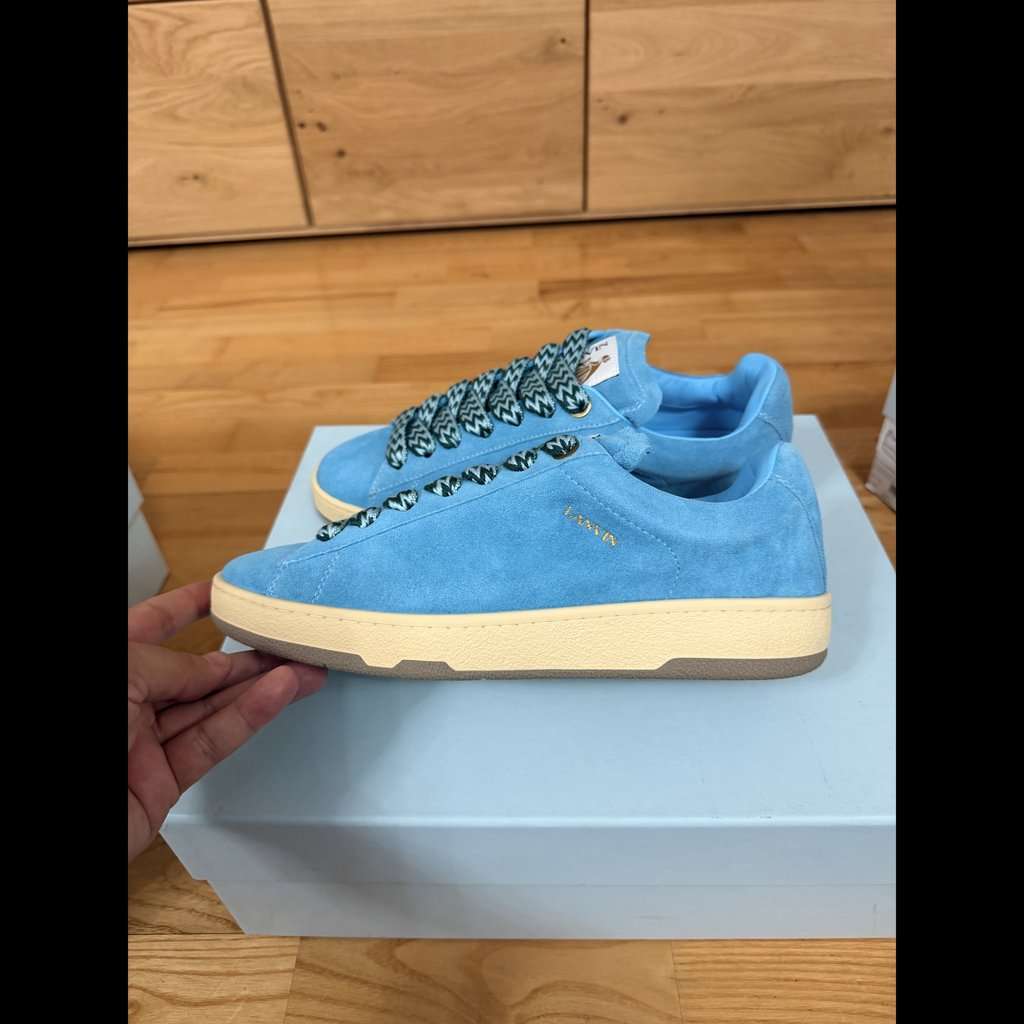 Lanvin Curb Lite Low Sneaker Blue Never worn - Back View
