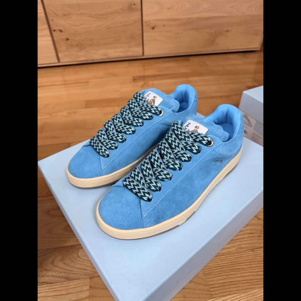 Lanvin Curb Lite Low Sneaker Blue Never worn - Model View