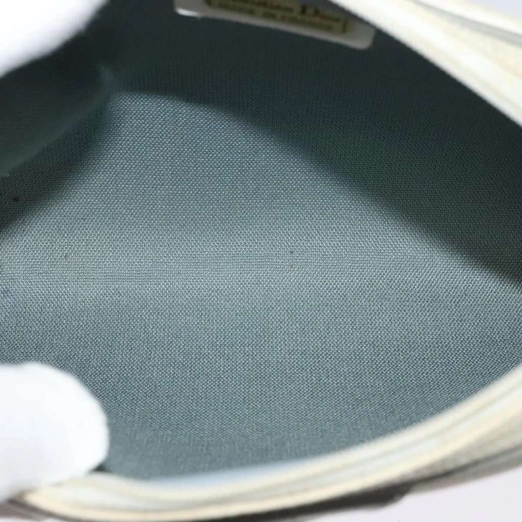 Christian Dior shoulder bag White Canvas Good - Model View