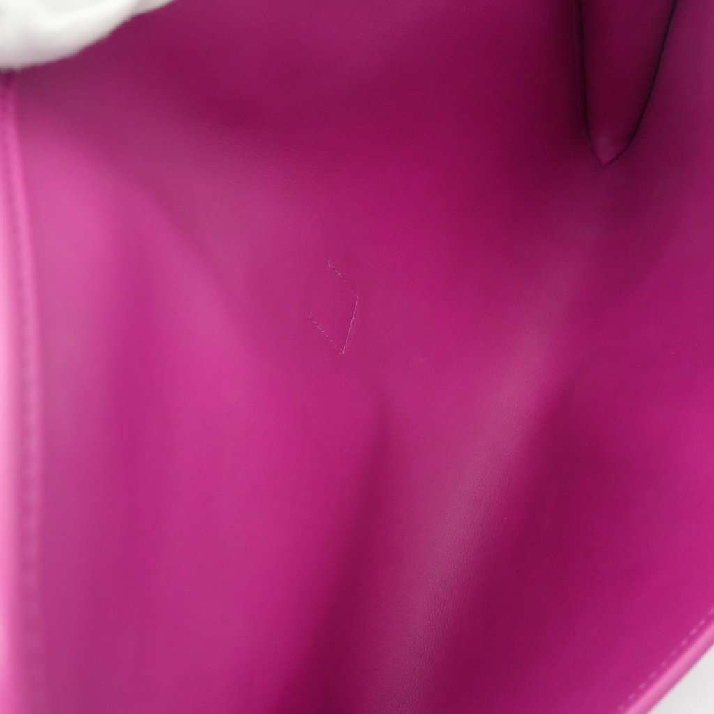 Hermès Jige Elan 29 Clutch Pink Leather Fair - Model View