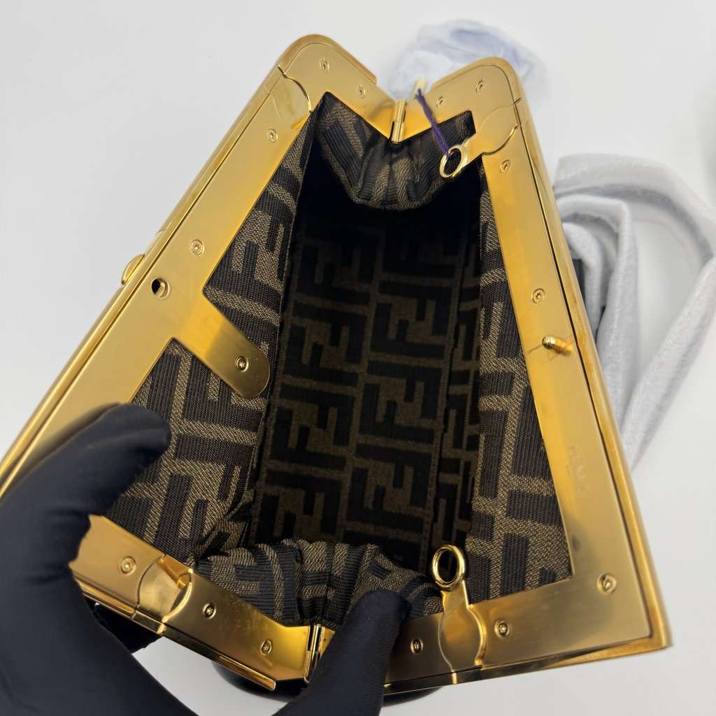 Fendi First Black Leather Very good - Model View