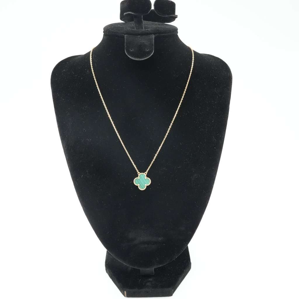 Van Cleef & Arpels Vintage Alhambra Pendant Malachite Gold Gold Very good - Inside View