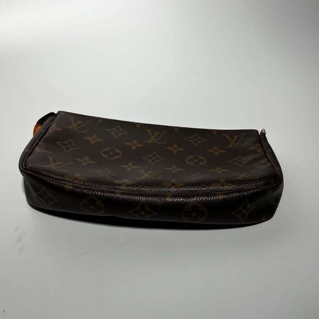 Louis Vuitton Pochette Accessoires Grey Canvas Leather Fair - Back View