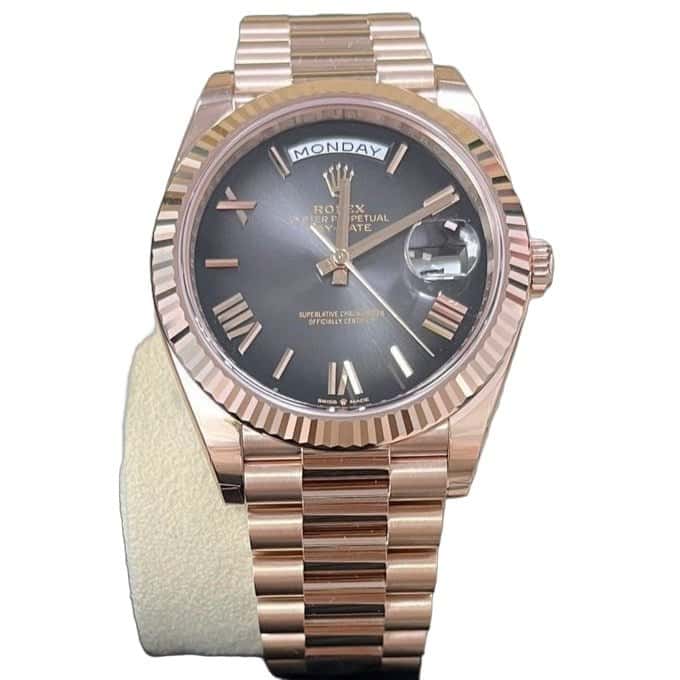 Rolex Day-Date 40 Grey Never worn - Front View
