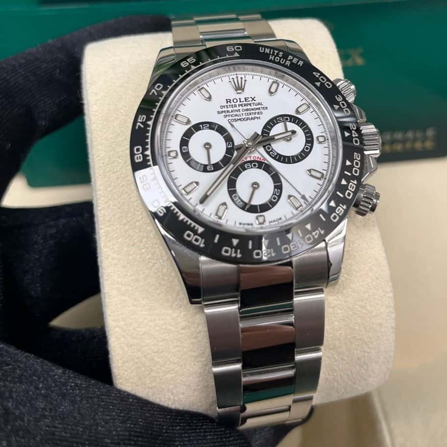 Rolex Daytona 40mm White Never worn - Inside View