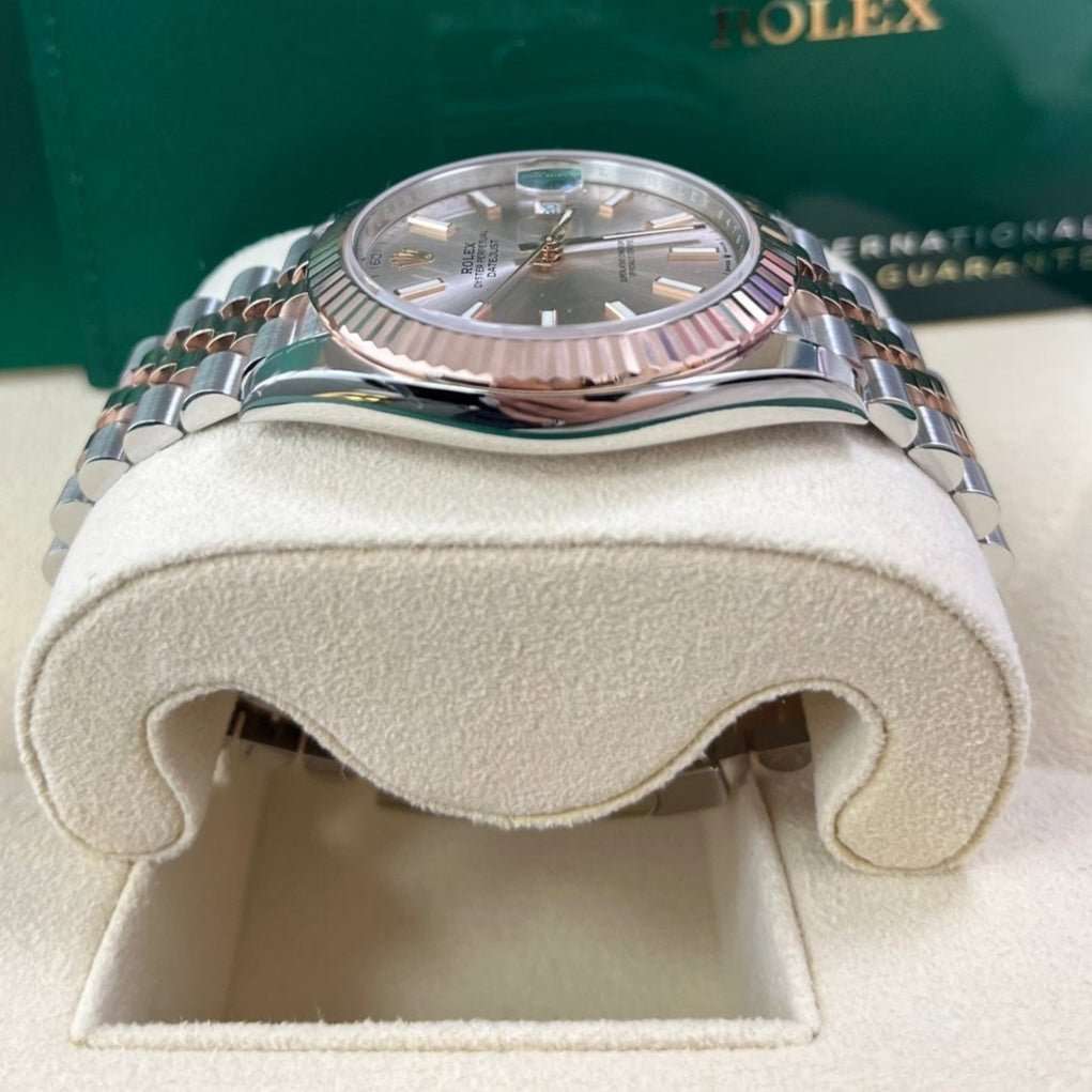 Rolex Datejust 41 Pink Never worn - Back View