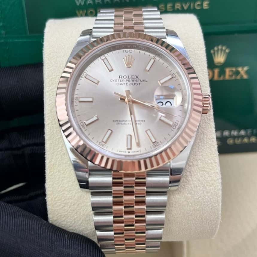 Rolex Datejust 41 Pink Never worn - Inside View