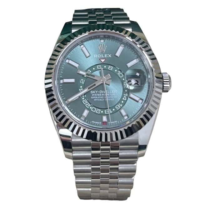 Rolex Sky-Dweller 42mm Green Never worn - Front View