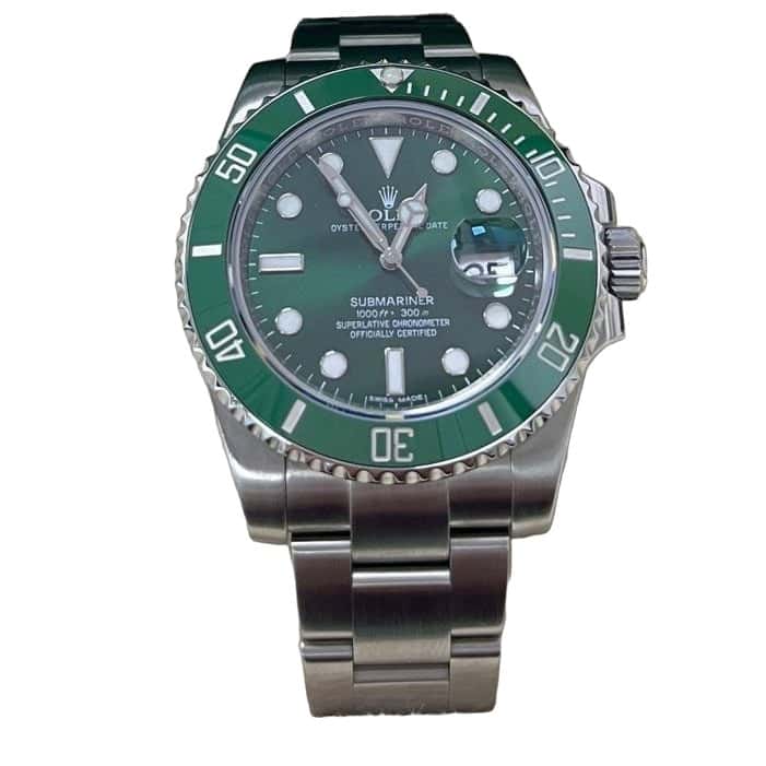 Rolex Submariner 40mm Green Never worn - Front View