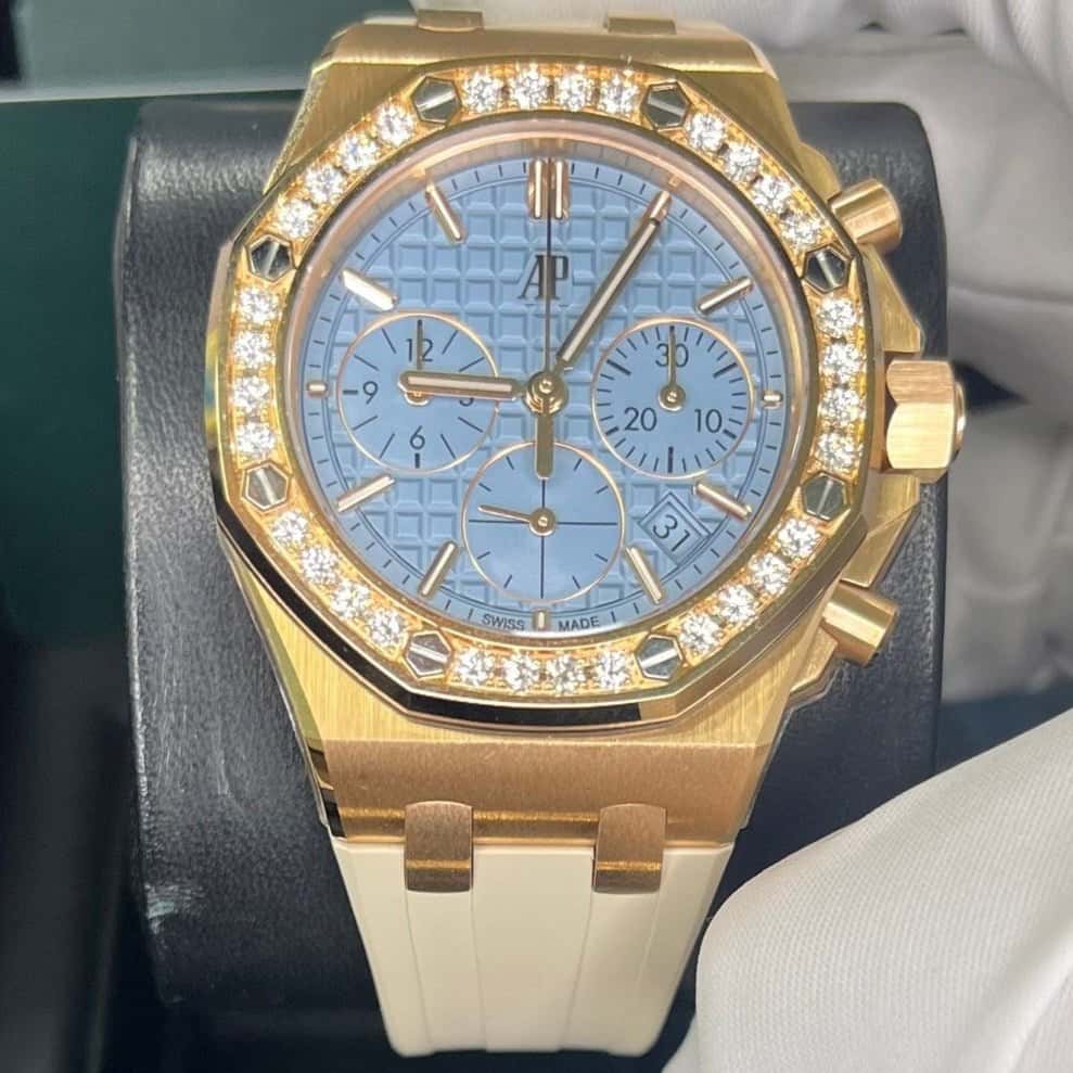 Audemars Piguet Royal Oak Offshore 37mm MultiColor Never worn - Back View