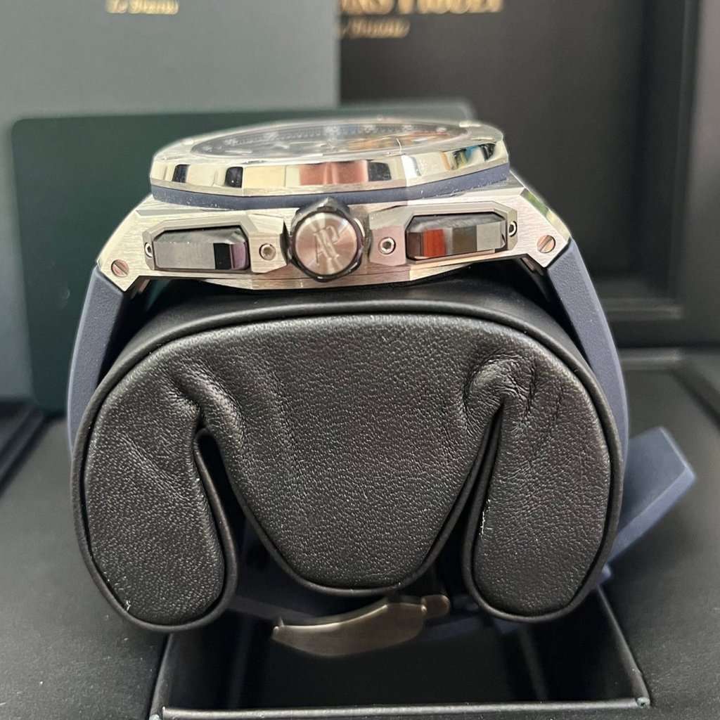 Audemars Piguet Royal Oak Offshore 43mm MultiColor Never worn - Back View