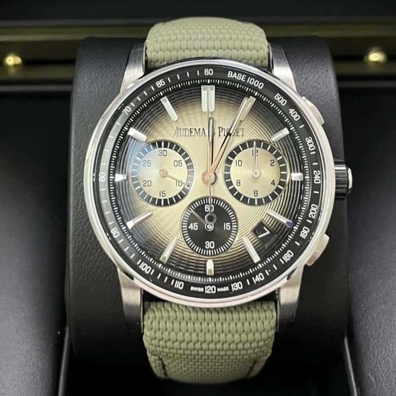 Audemars Piguet CODE 11.59 41mm MultiColor Never worn - Model View