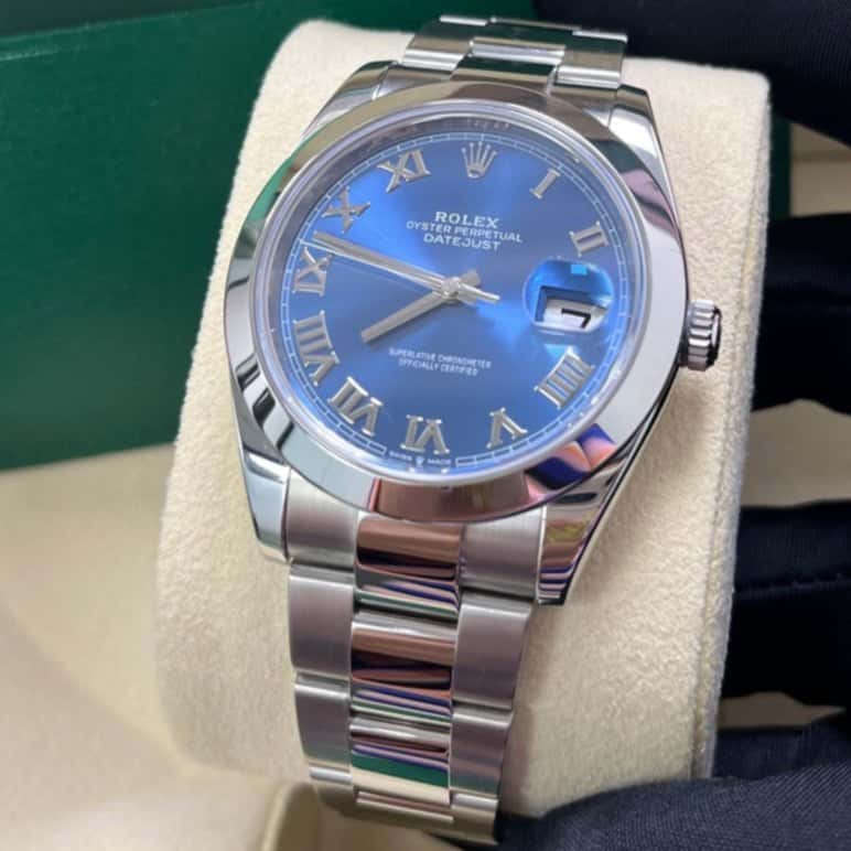 Rolex Datejust 41 Blue Never worn - Box View
