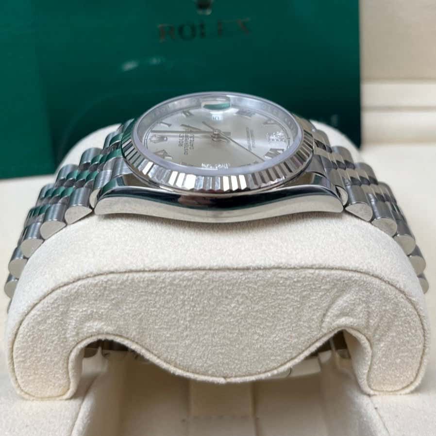 Rolex Datejust 36 Silver Never worn - Inside View
