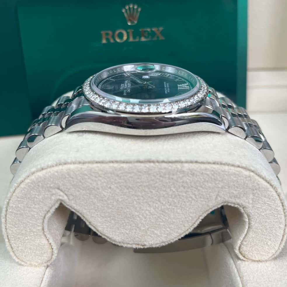 Rolex Steel Datejust 36 Watch - Diamond Bezel - Aubergine Purple Diamond Roman VI and IX Dial - Jubilee Bracelet (Reference #126284rbr) Purple Never worn - Inside View