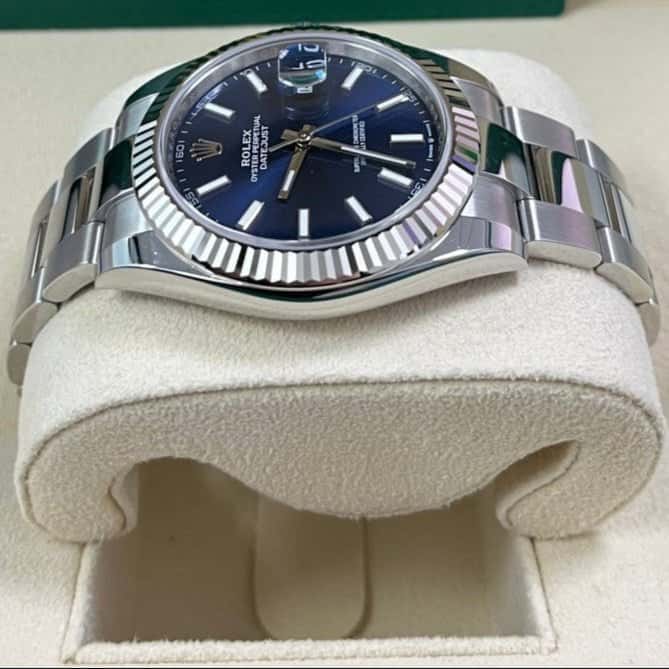 Rolex Datejust 41 Blue Never worn - Back View
