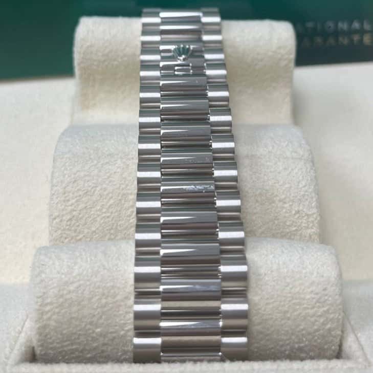 Rolex White Gold Day-Date 40 Watch - Bezel - Olive Green Bevelled Roman Dial - President Bracelet Green Never worn - Back View
