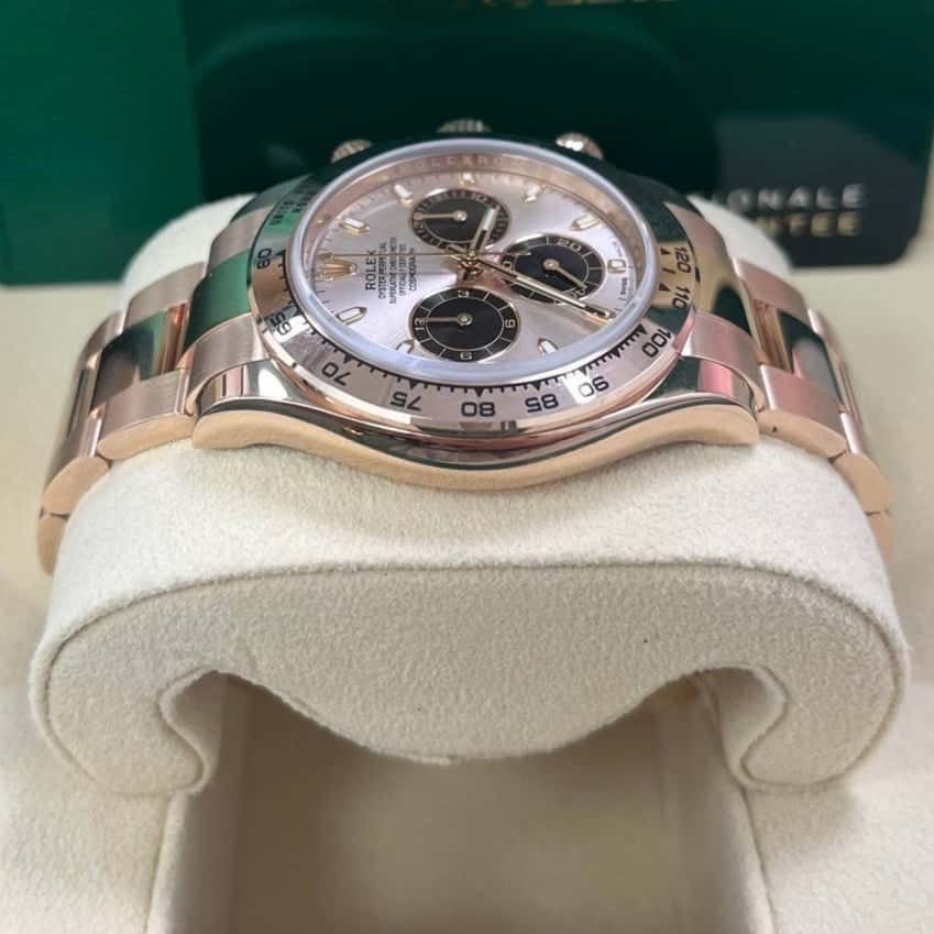 Rolex Daytona 40mm Pink Never worn - Inside View