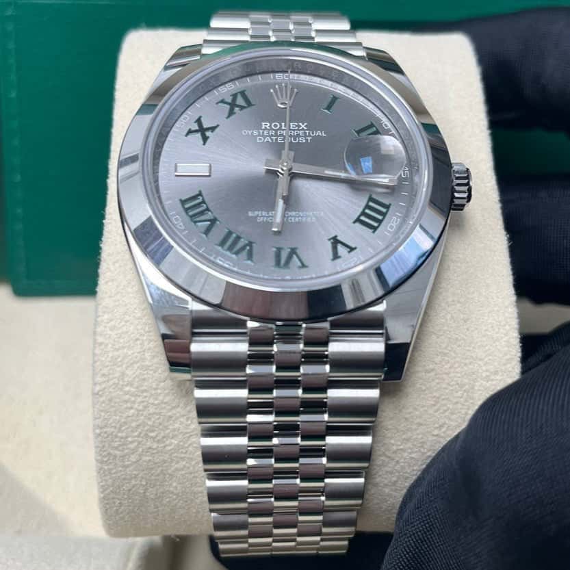 Rolex Datejust 41 Green Never worn - Inside View