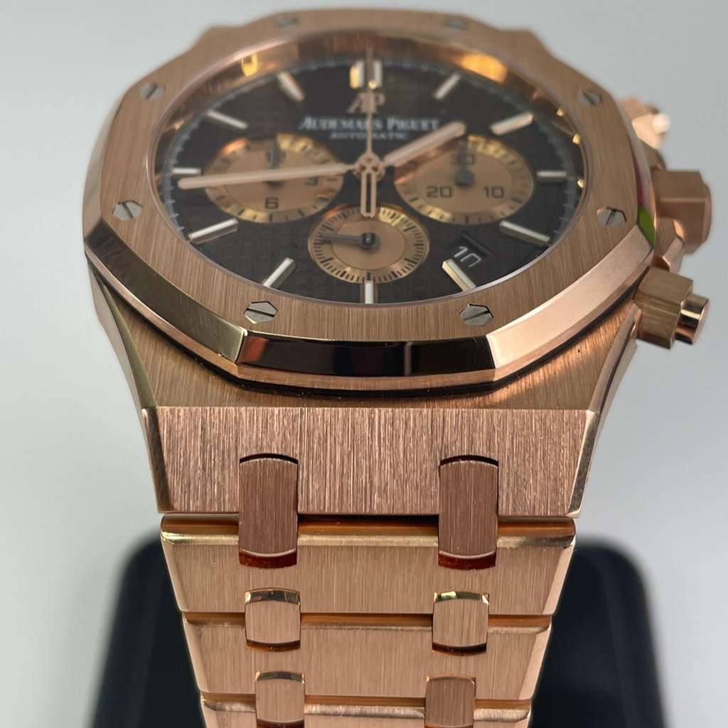 Audemars Piguet Royal Oak Selfwinding Chronograph 41mm Pink Never worn - Model View