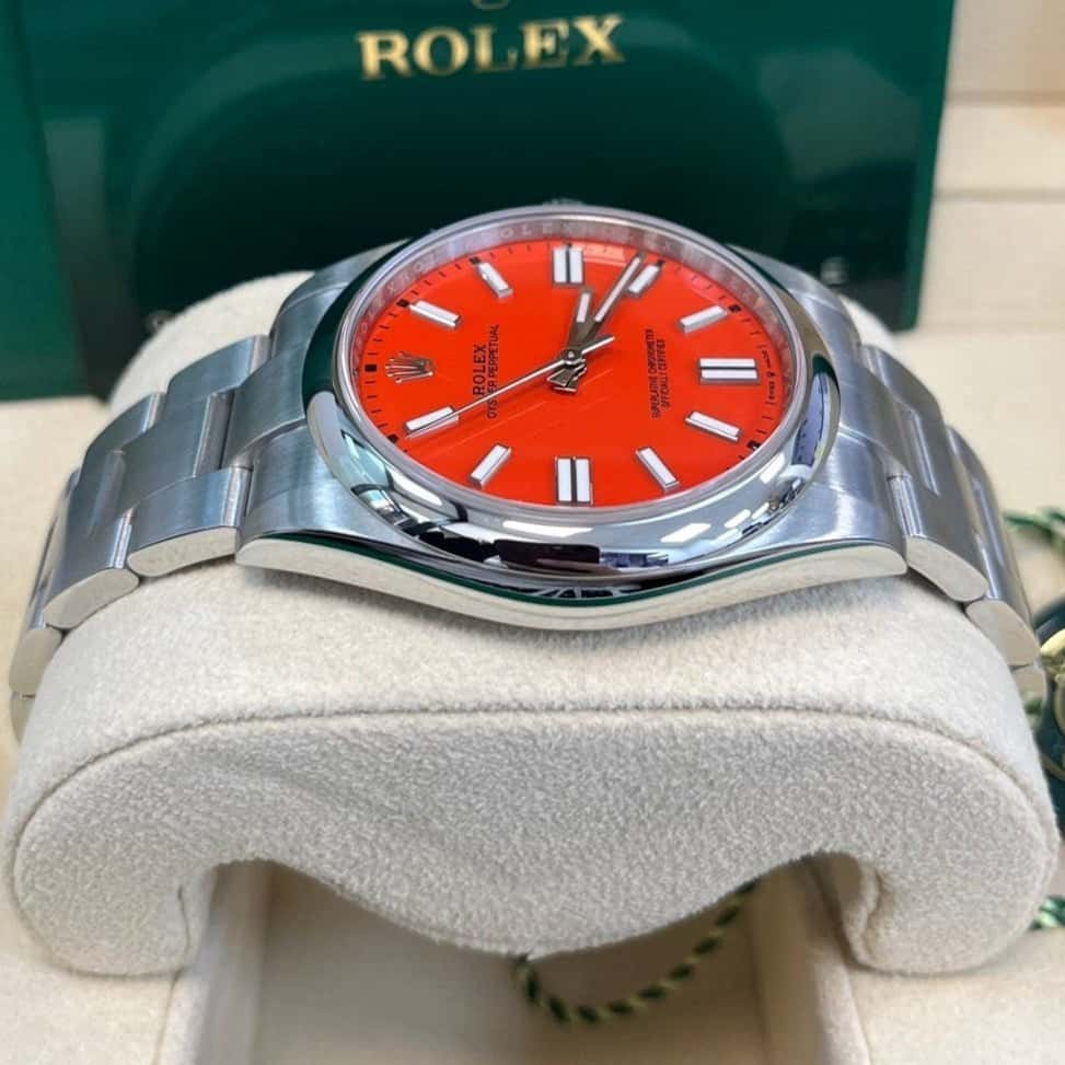 Rolex Oyster Perpetual 41mm Red Never worn - Back View