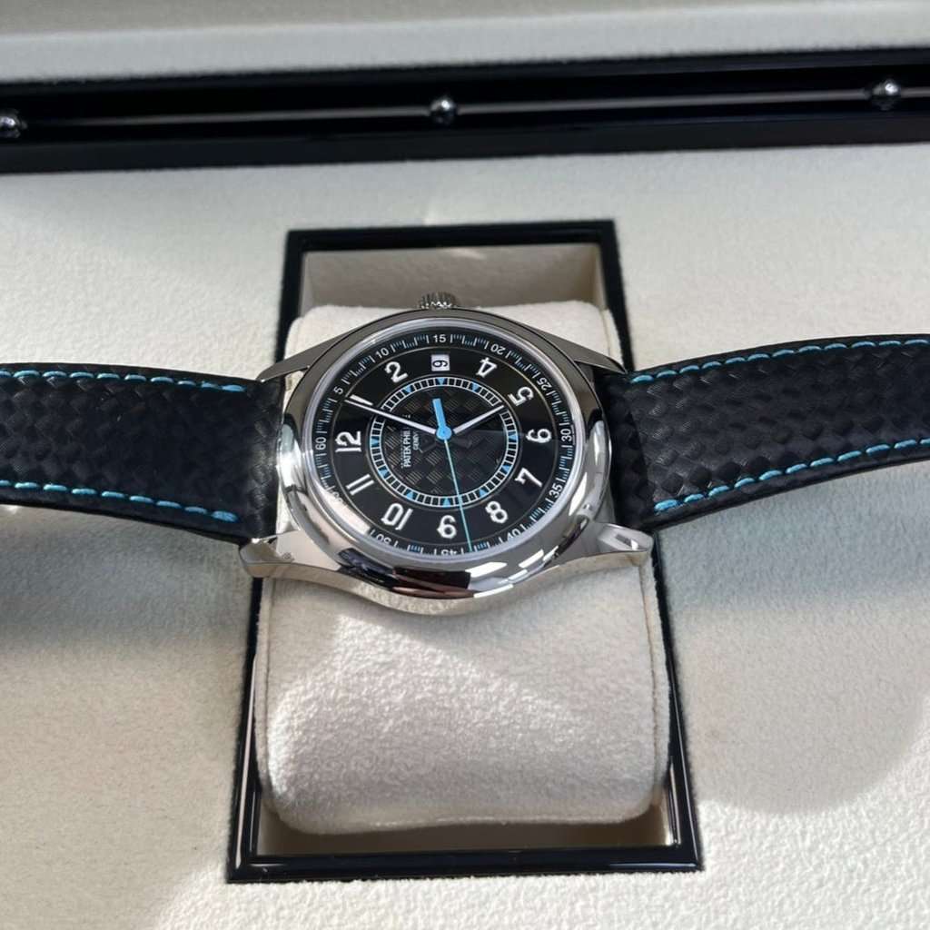 Patek Philippe Calatrava 40mm Blue Never worn - Model View