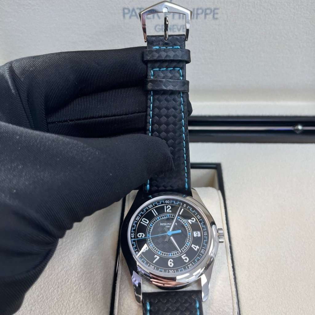 Patek Philippe Calatrava 40mm Blue Never worn - Inside View
