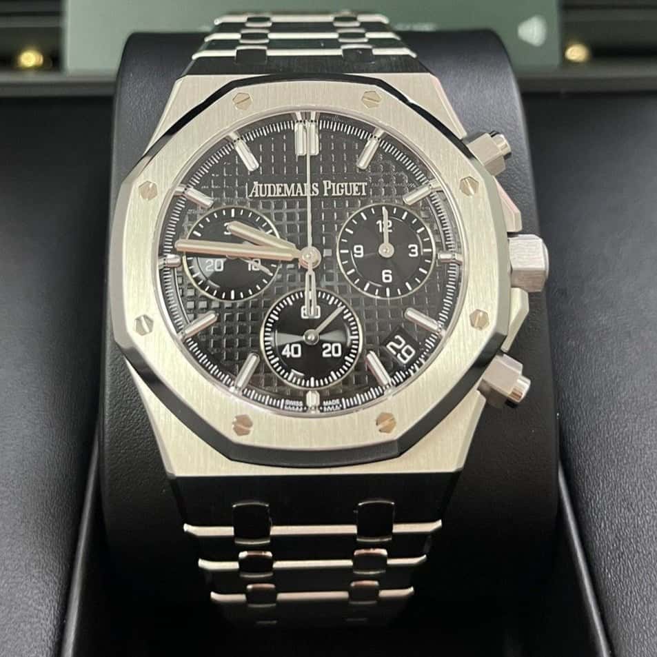 Audemars Piguet Royal Oak Selfwinding Chronograph 41mm Black Never worn - Back View