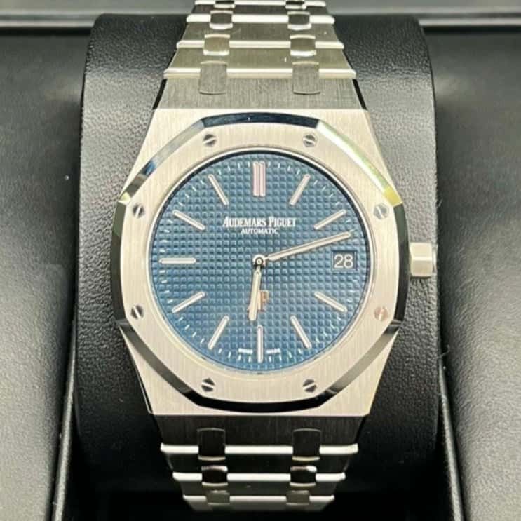 Audemars Piguet Royal Oak 39mm Blue Never worn - Back View