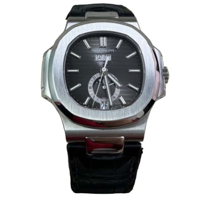Patek Philippe Nautilus 40mm Black Never worn - Front View