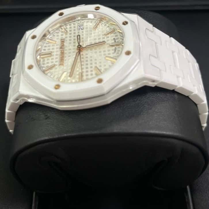 Audemars Piguet Royal Oak Selfwinding 34mm White Never worn - Inside View